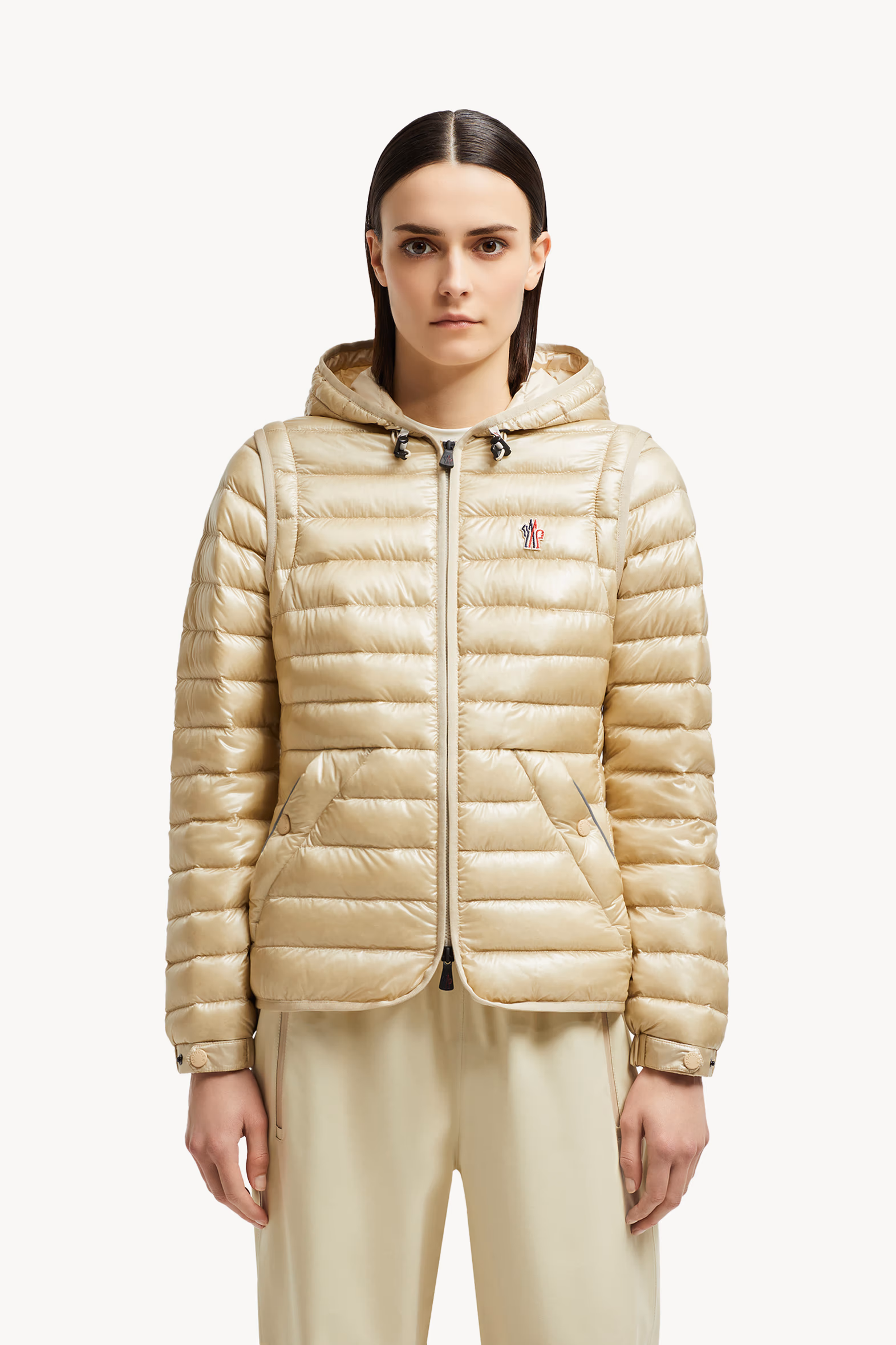 Plumífero corto con capucha 2 en 1 Karura Mujer Beige Arena Moncler 8
